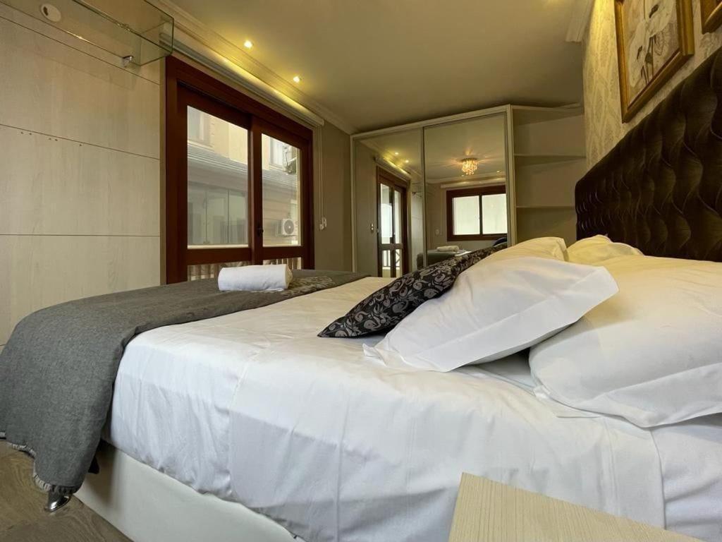 Apartamento Don Alfredo - Luxo E Sofisticacao Com 2 Dormitorios *